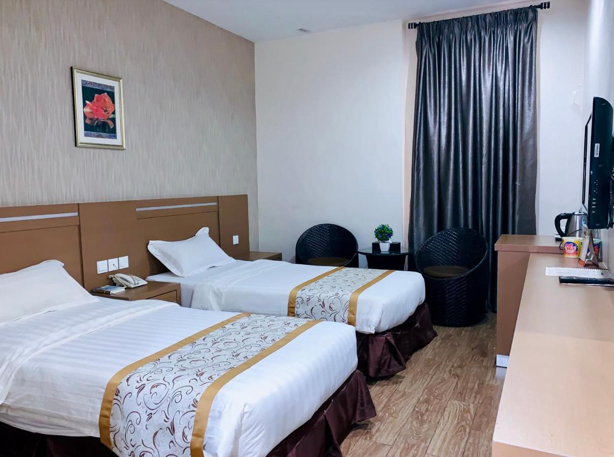 Batam Os Hotel Edukits Fka Venesia Hotel מראה חיצוני תמונה