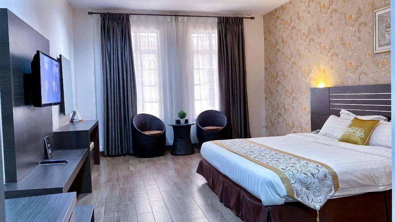 Batam Os Hotel Edukits Fka Venesia Hotel מראה חיצוני תמונה